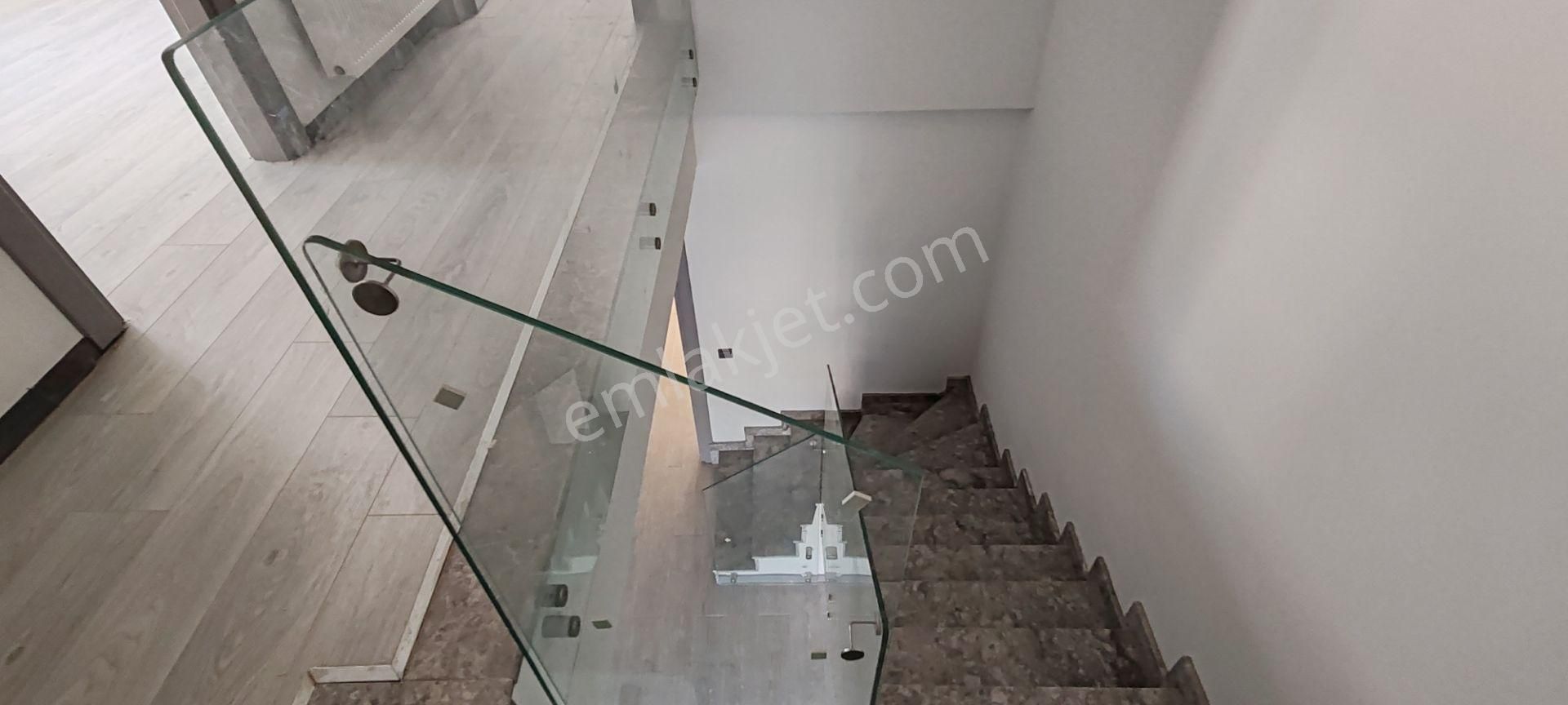 Kuşadası Ege Mah Sıfır Ters Dubleks Daire - Görsel 23