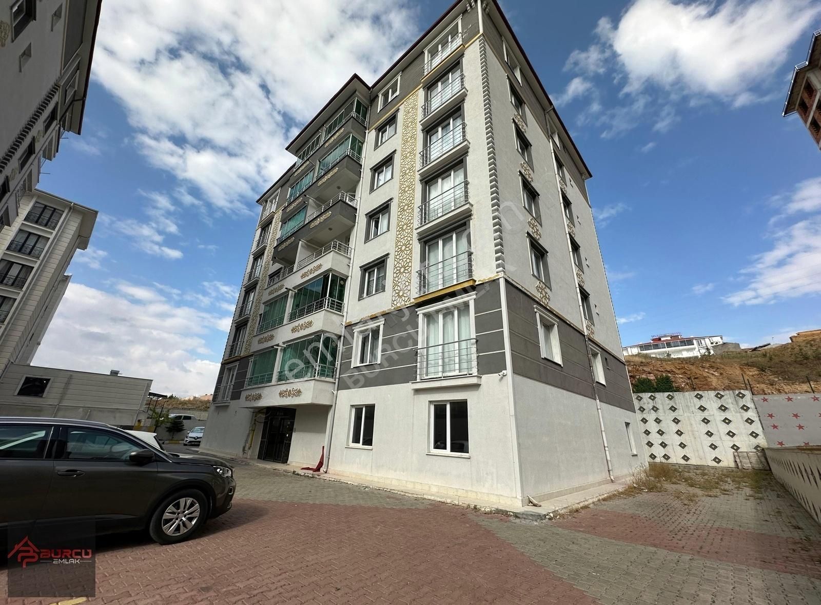 Yozgat Merkez Çapanoğlu Kiralık Daire ÜNİVERSİTE YOLUNDA 2+1 KİRALIK DAİRE***BURCU EMLAKTAN***