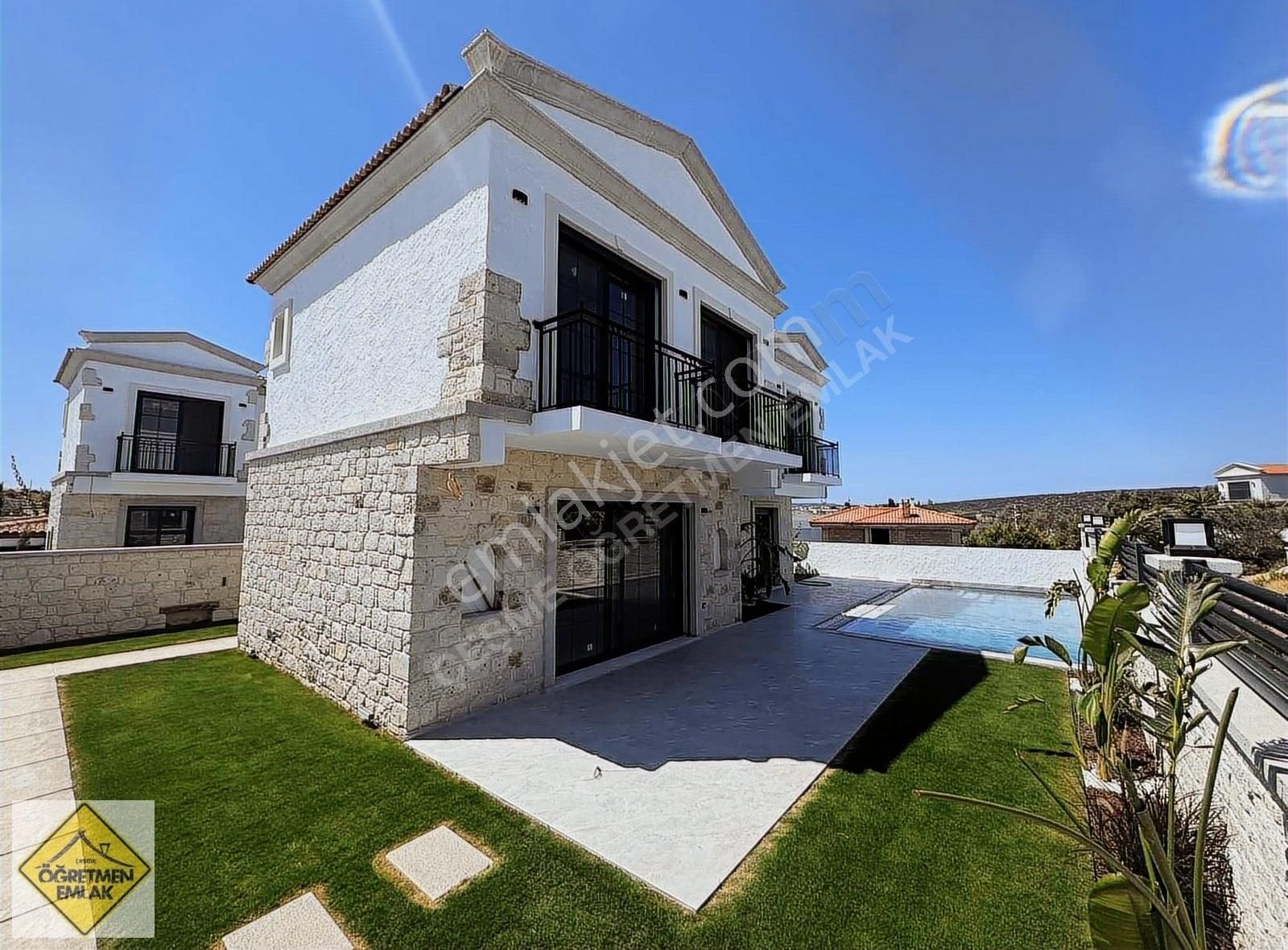 Çeşme Şifne Satılık Villa Çeşme Şifne Bölgesinde Çok Keyifli Bir Mimari Müstakil Villa