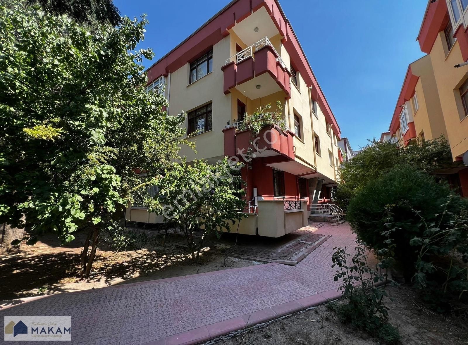 Meram Havzan Satılık Daire Havzan Mahallesi Vadikent Sitesi 3+1 Arakat Satılık Daire