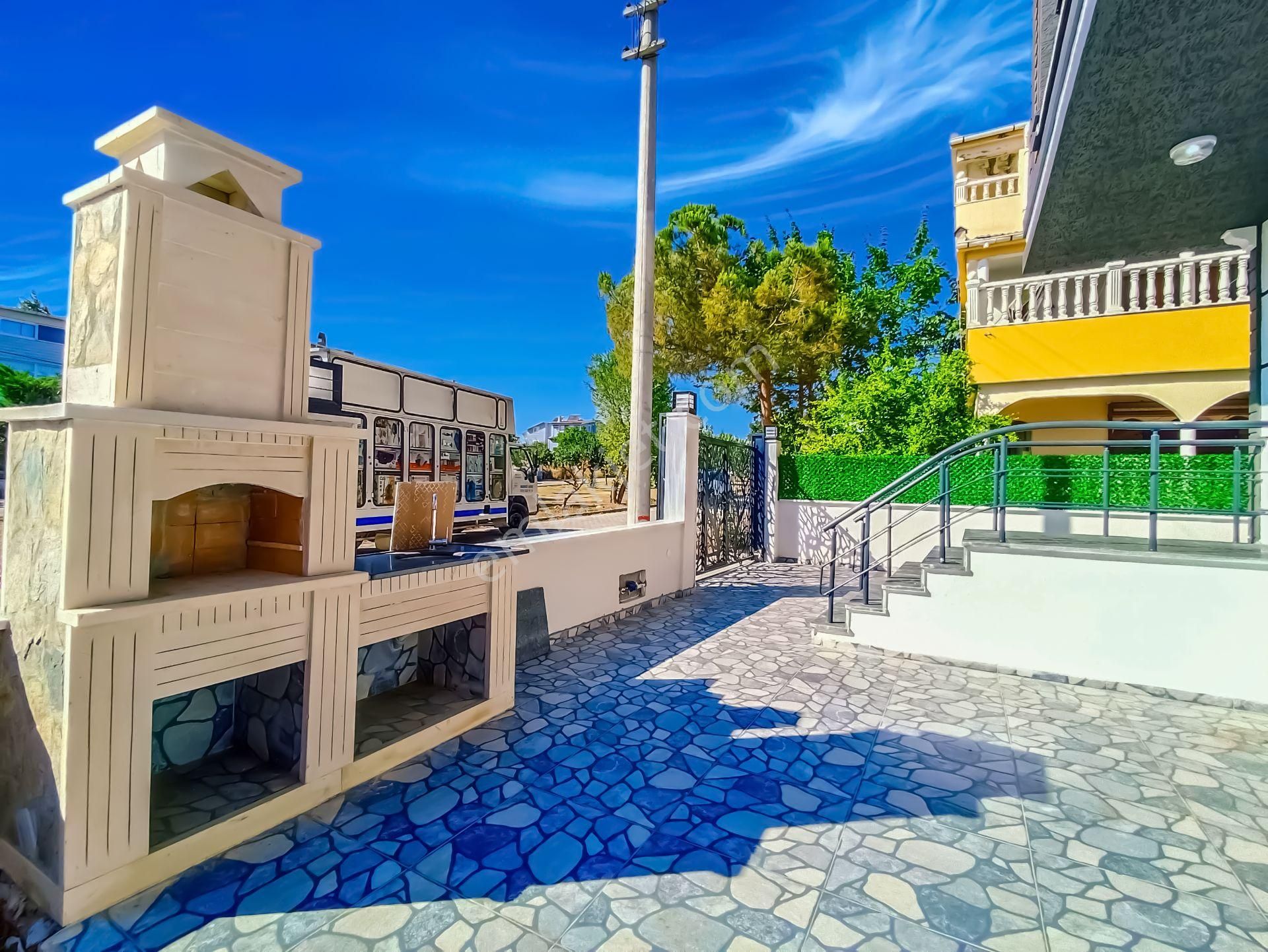 ╭╯hâl Group╰╮parka Cephe Deniz Manzaralı Merkez Konum Villa - Görsel 6