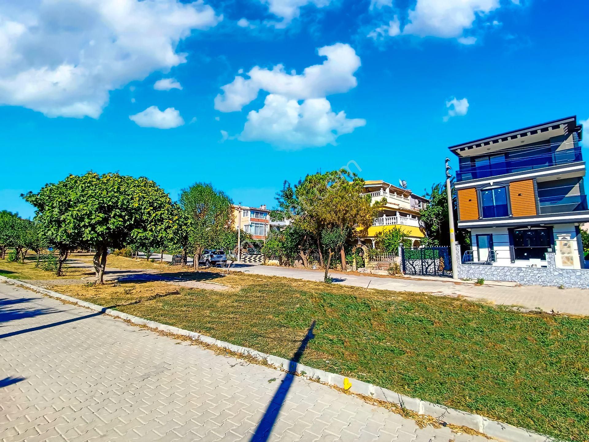 ╭╯hâl Group╰╮parka Cephe Deniz Manzaralı Merkez Konum Villa - Görsel 3