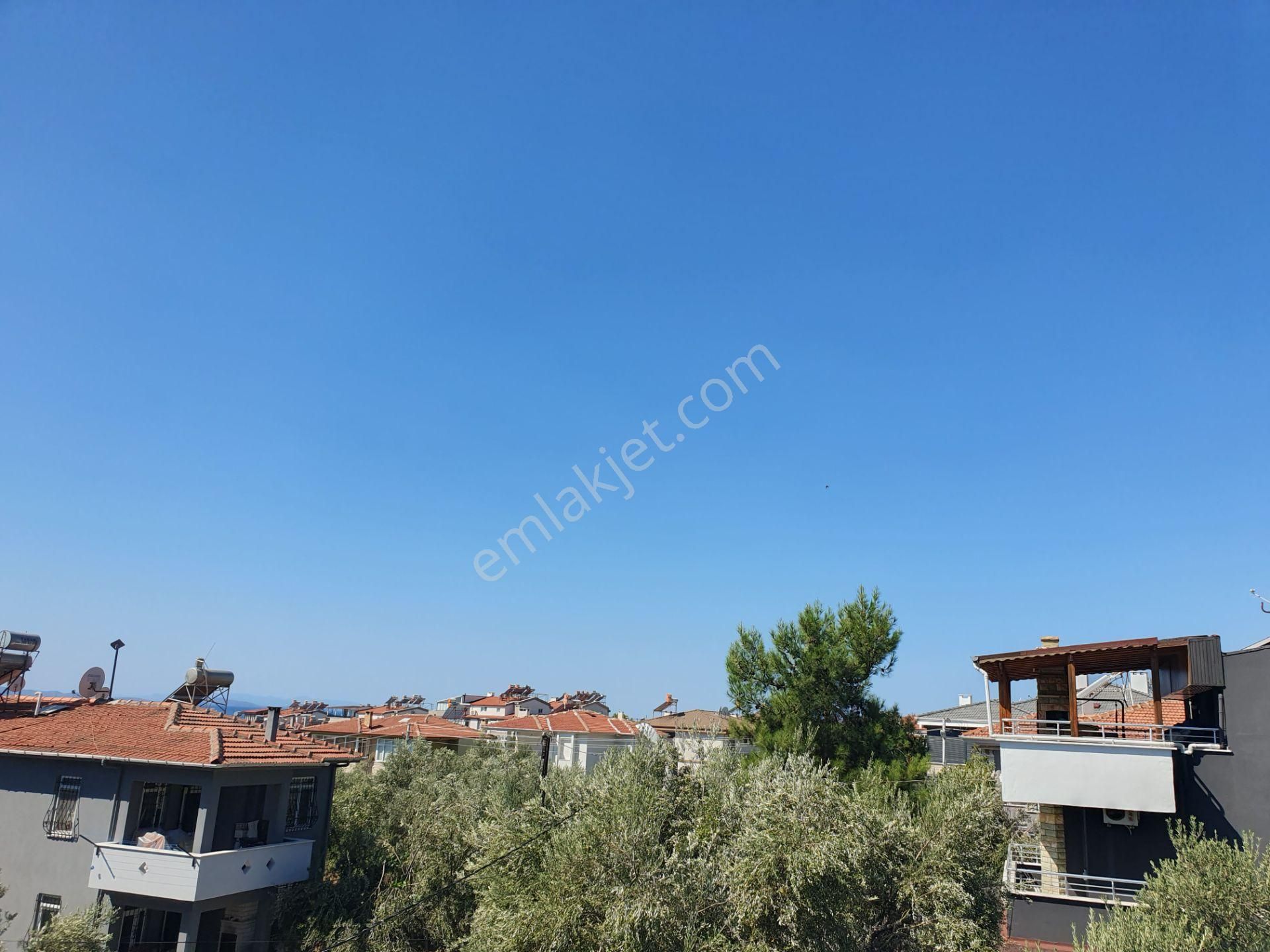 Altınoluk İlkbahar'dan 300m2 Arsa İçinde Tam Bağımsız Merkeze Denize Yakın 6+1 Triplex Villa - Görsel 42