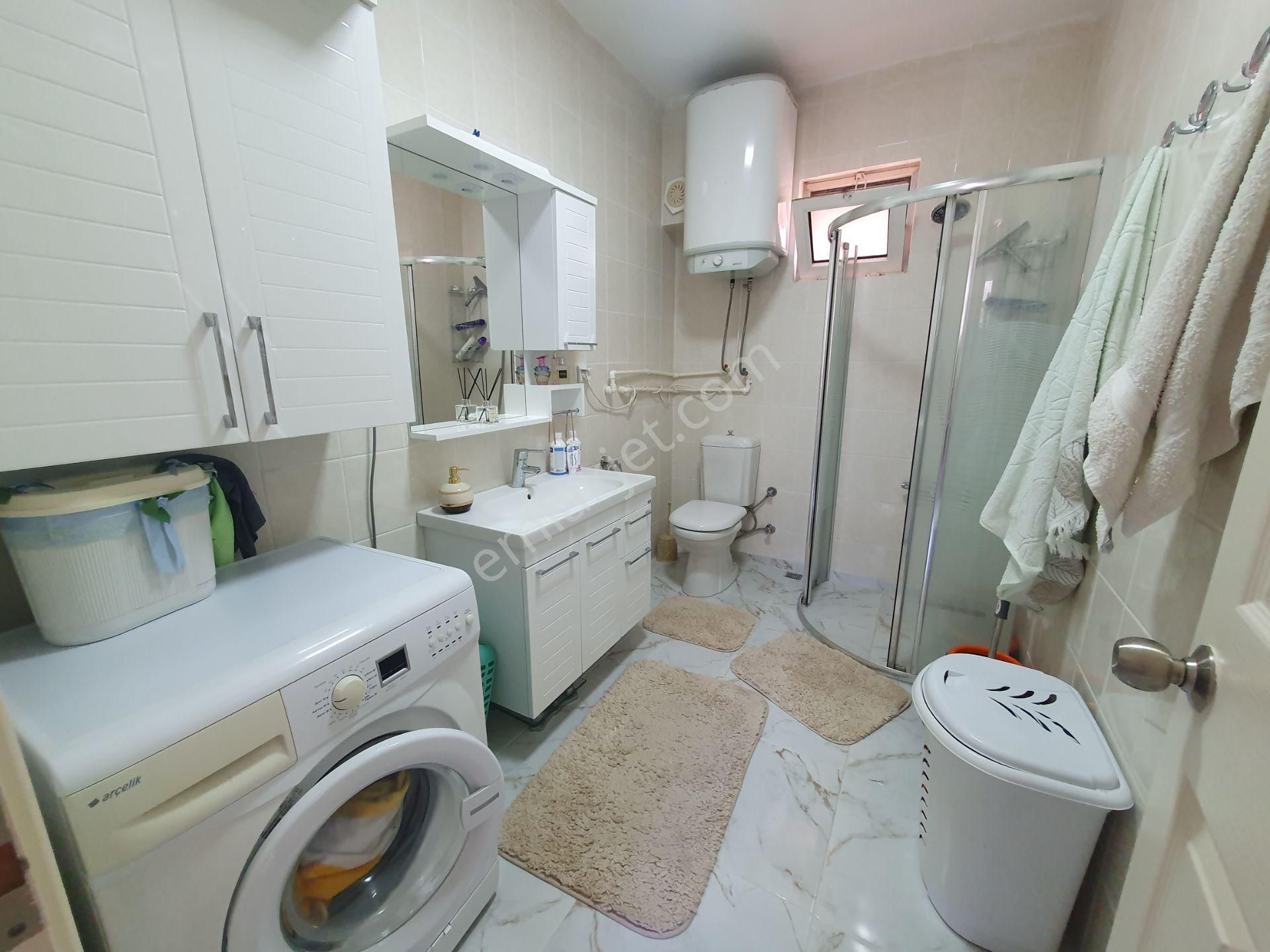 Altınoluk İlkbahar'dan 300m2 Arsa İçinde Tam Bağımsız Merkeze Denize Yakın 6+1 Triplex Villa - Görsel 27