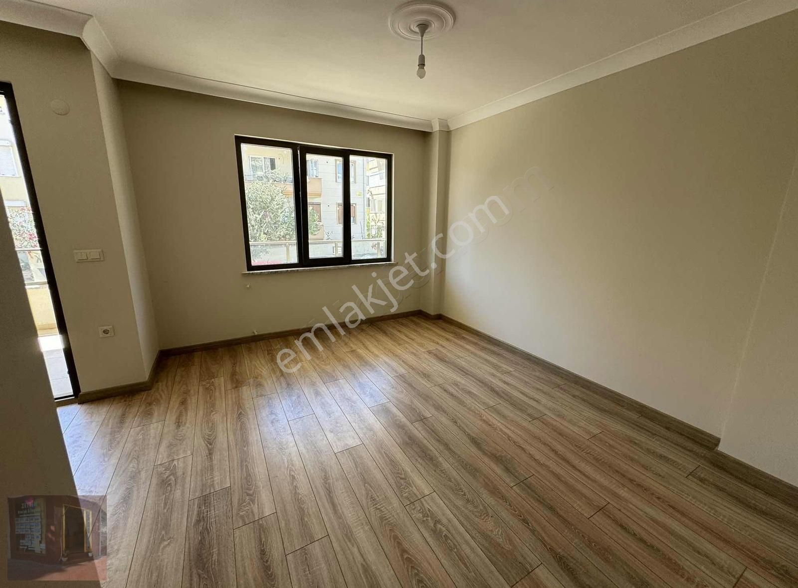 Güçlü Kardeşler Altınoluk Merkezde 2+1 Ters Dublex Daire - Görsel 4