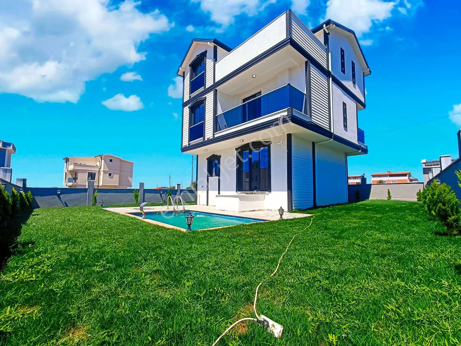 ╭╯hâl Group╰╮havuzlu Özenle Dizayn Edilmiş Beyaz Saray - Görsel 4