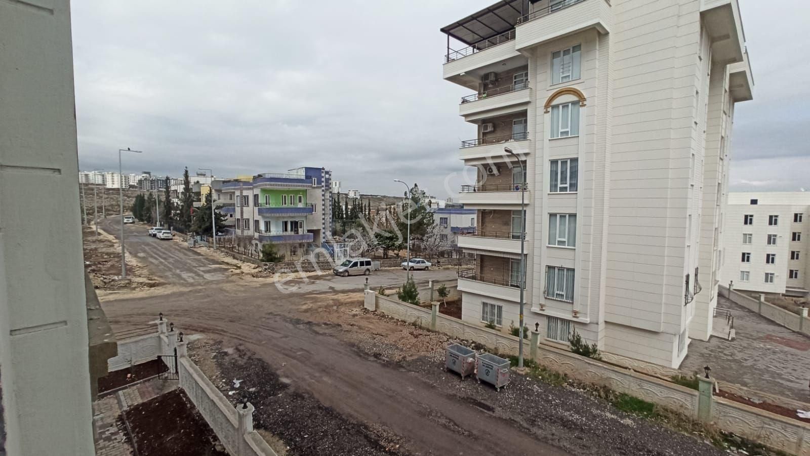 Karaköprü Batıkent Satılık Daire YAVUZ EMLAK TAN SATILIK DAİRE SONKAT BATİKENTTE 