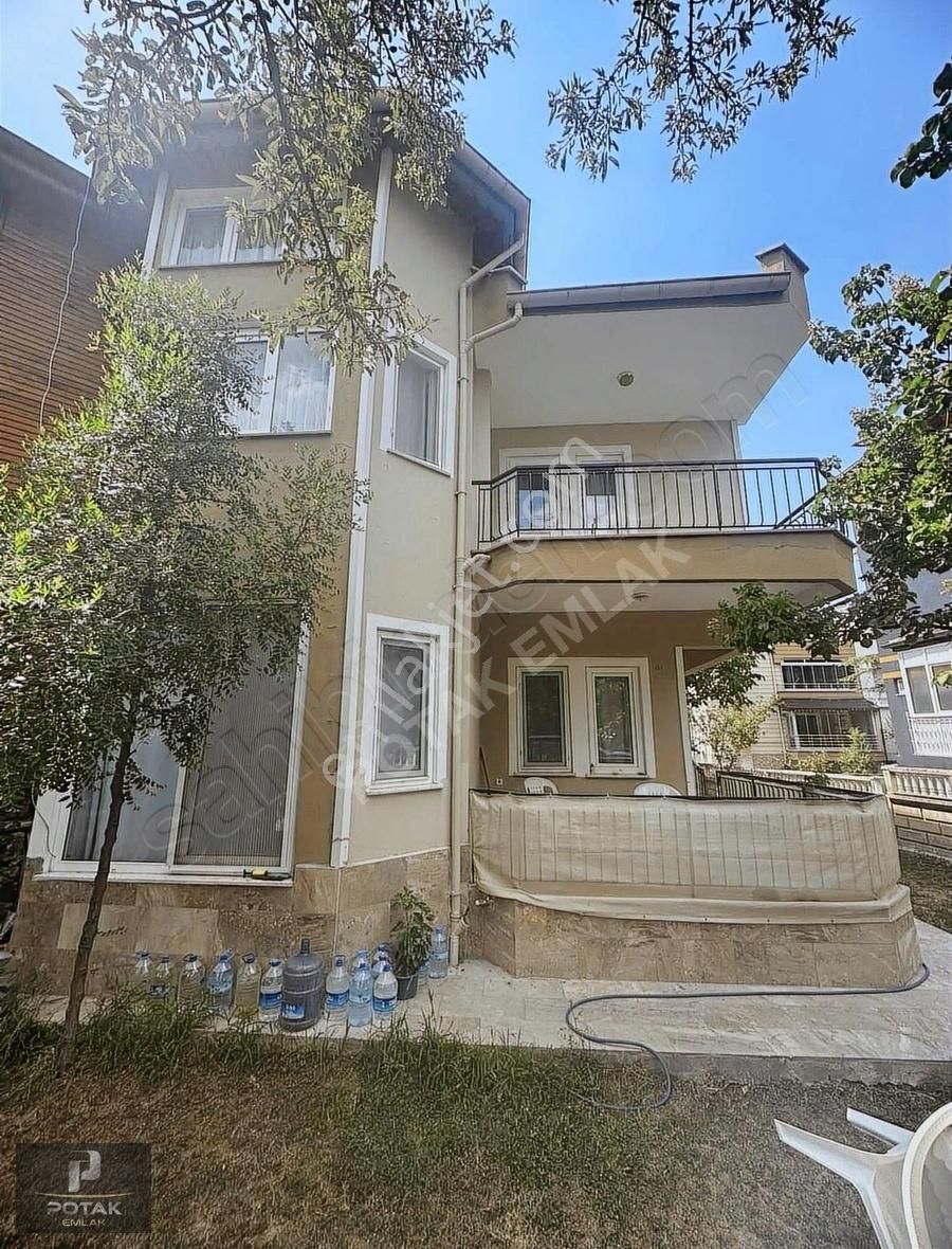 Burdur Merkez Fevzi Çakmak Satılık Müstakil Ev BURDUR FEVZİ ÇAKMAK MAHALLESİ 5+1 SATILIK MÜSTAKİL TRİPLEX