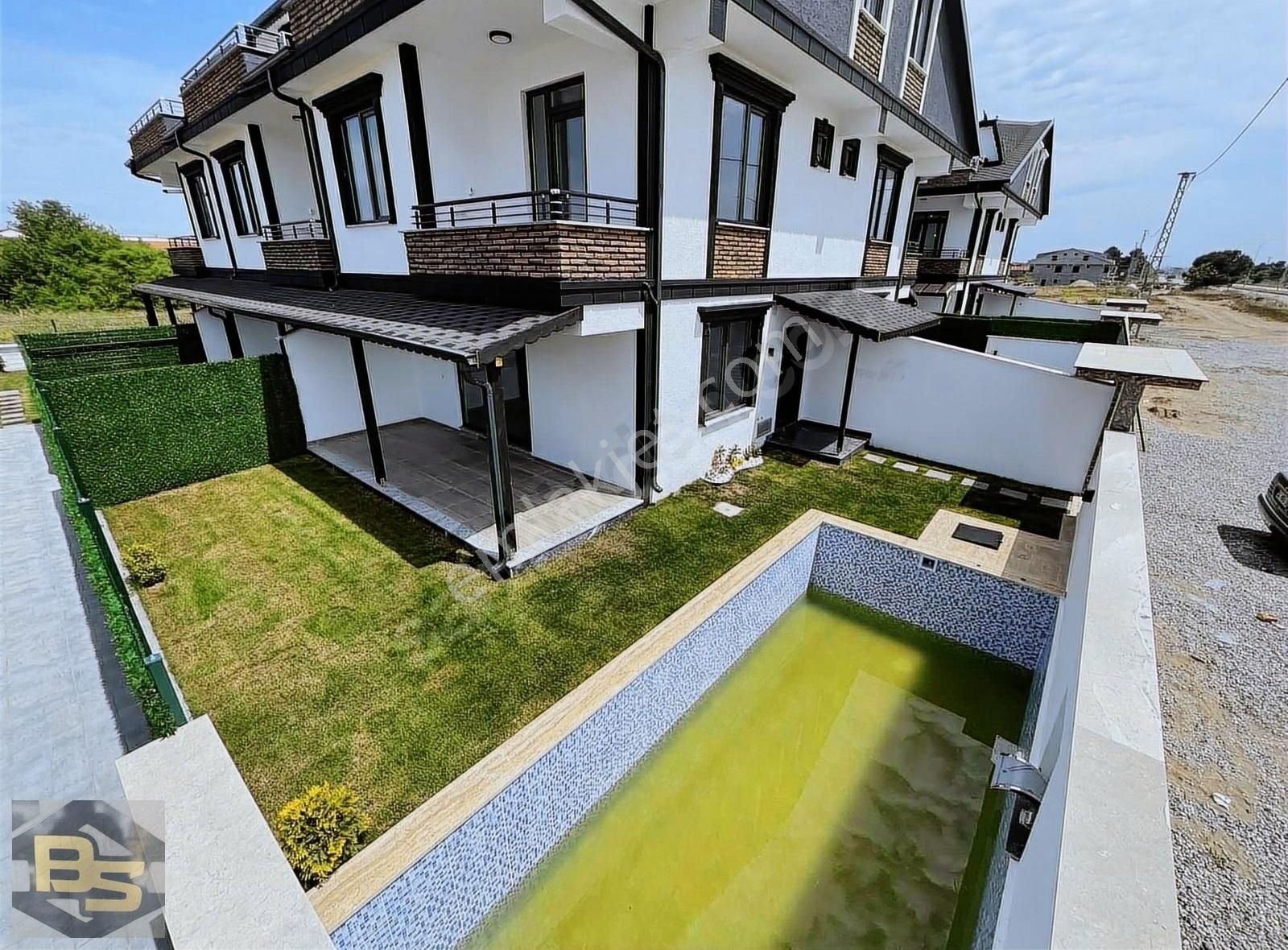 Kocaali Yayla Satılık Villa BİRSU İNŞAAT'TAN MÜSTAKİL HAVUZLU TRİPLEX VİLLALAR!