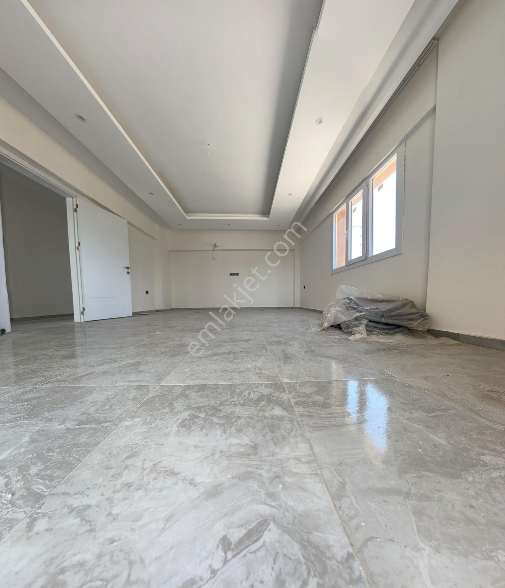 Nazilli Zafer Satılık Daire  NAZİLLİ ZAFER MAHALLESİ’NDE 3+1, 150 M² LÜKS SATILIK DAİRE – 3.095.000 TL