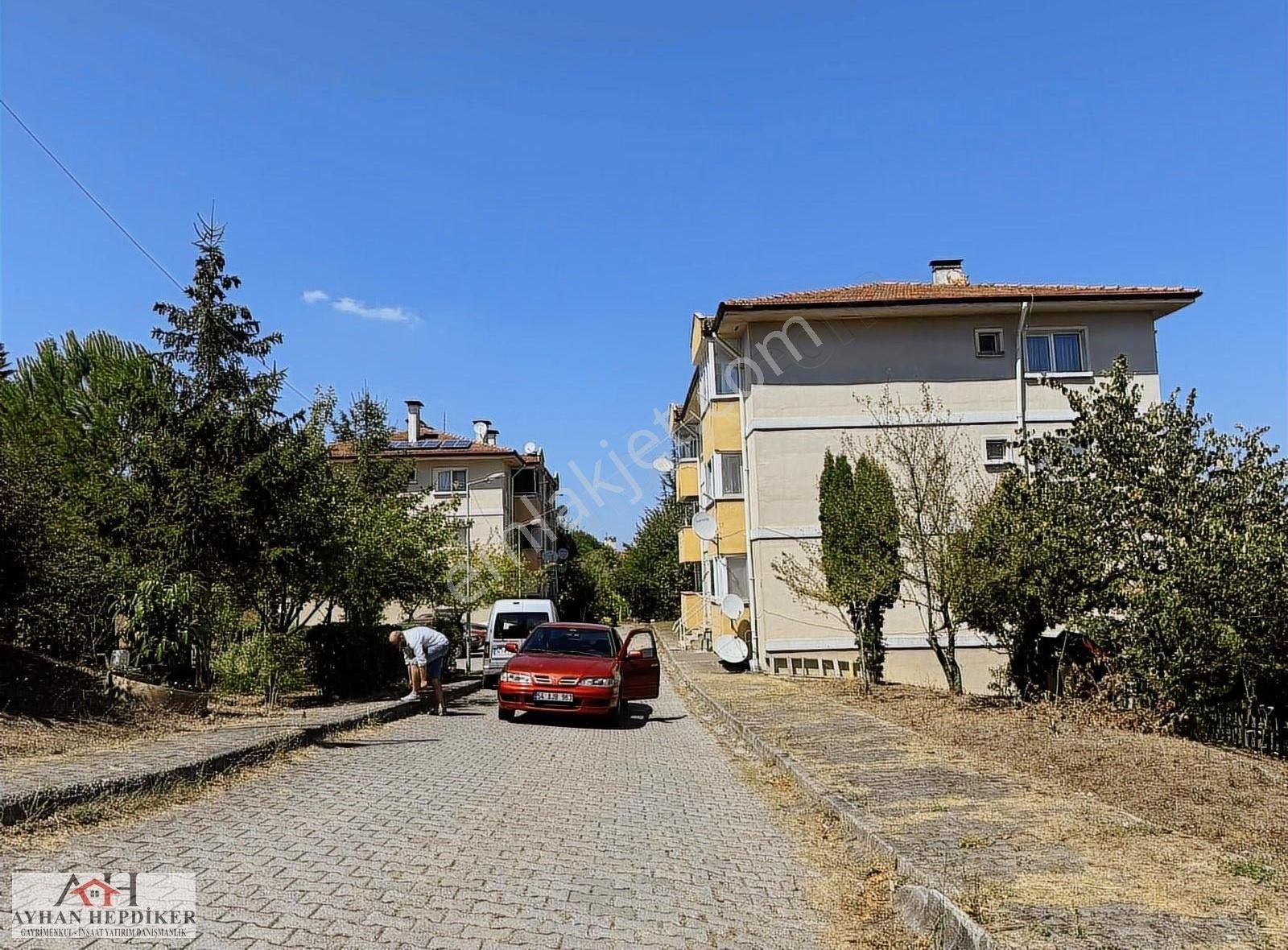 Adapazarı Karaman Satılık Daire KARAMAN 1414 ADA 1. KAT SATILIK DAİRE