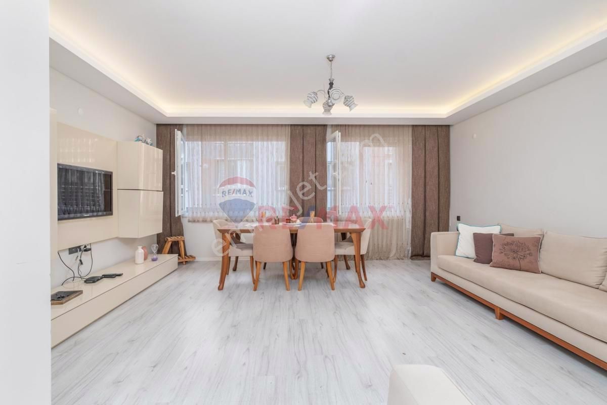 Nilüfer İhsaniye Satılık Daire Remax AREA dan Merkezi Konumda Satılık 2+1 Ara kat Daire