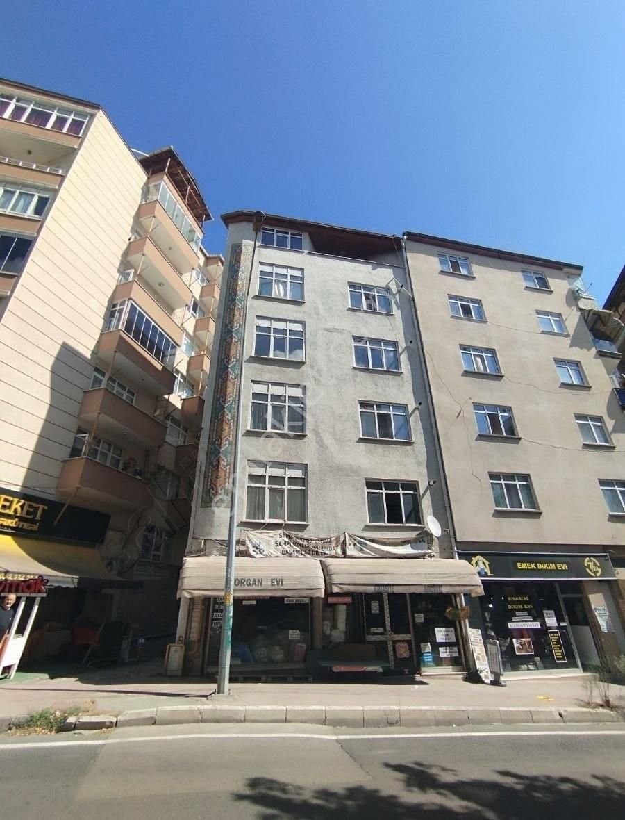 İlkadım Fevzi Çakmak Kiralık Daire SEZGİN ASLAN'DAN DİŞ HASTANESİ KARŞISI KİRALIK DAİRE