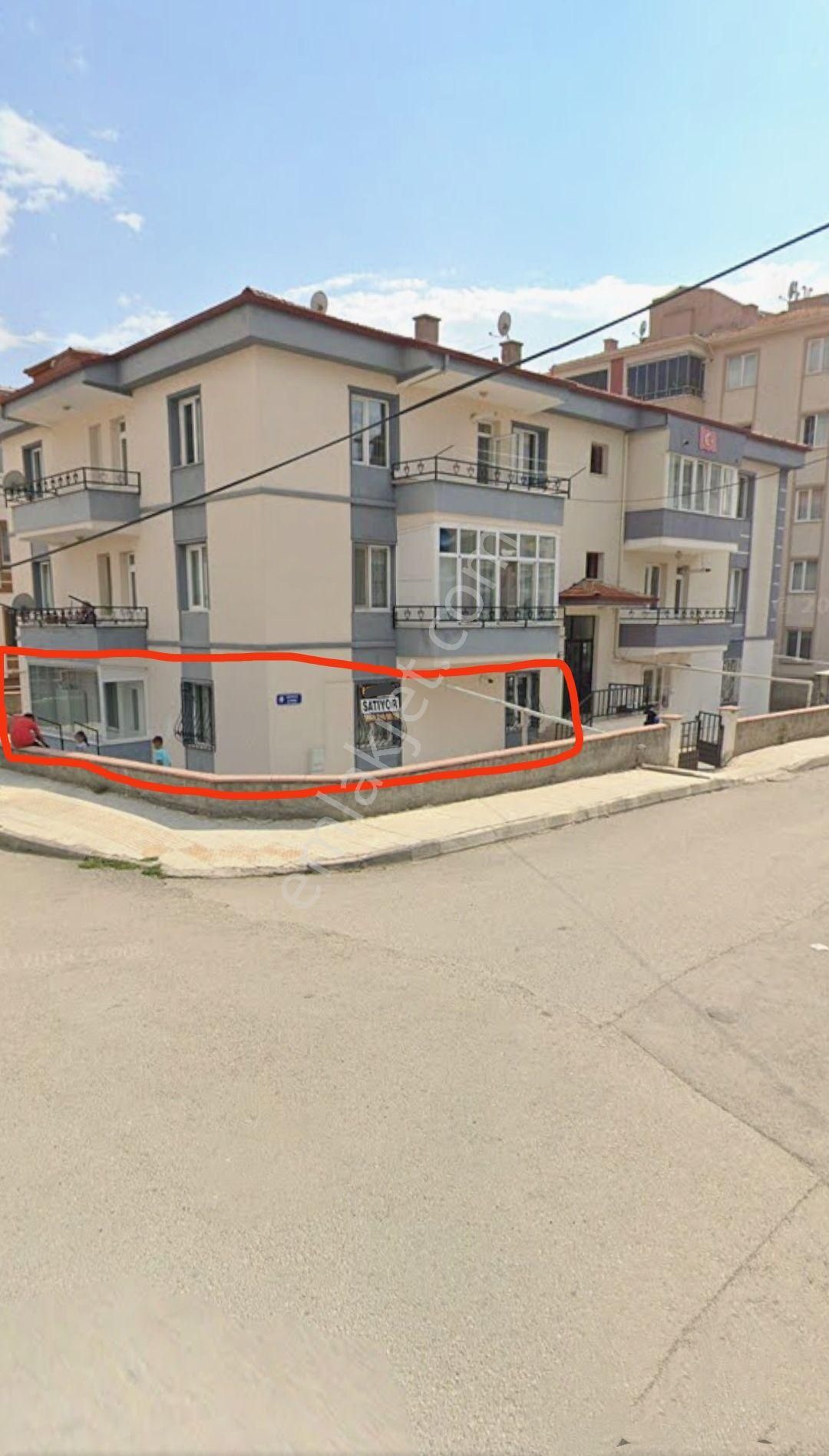 Çorum Merkez Gülabibey Satılık Daire Esnaf Emlak'tan/KAPAKLI 2.Cadde Civarı/Satılık 3+1 Daire