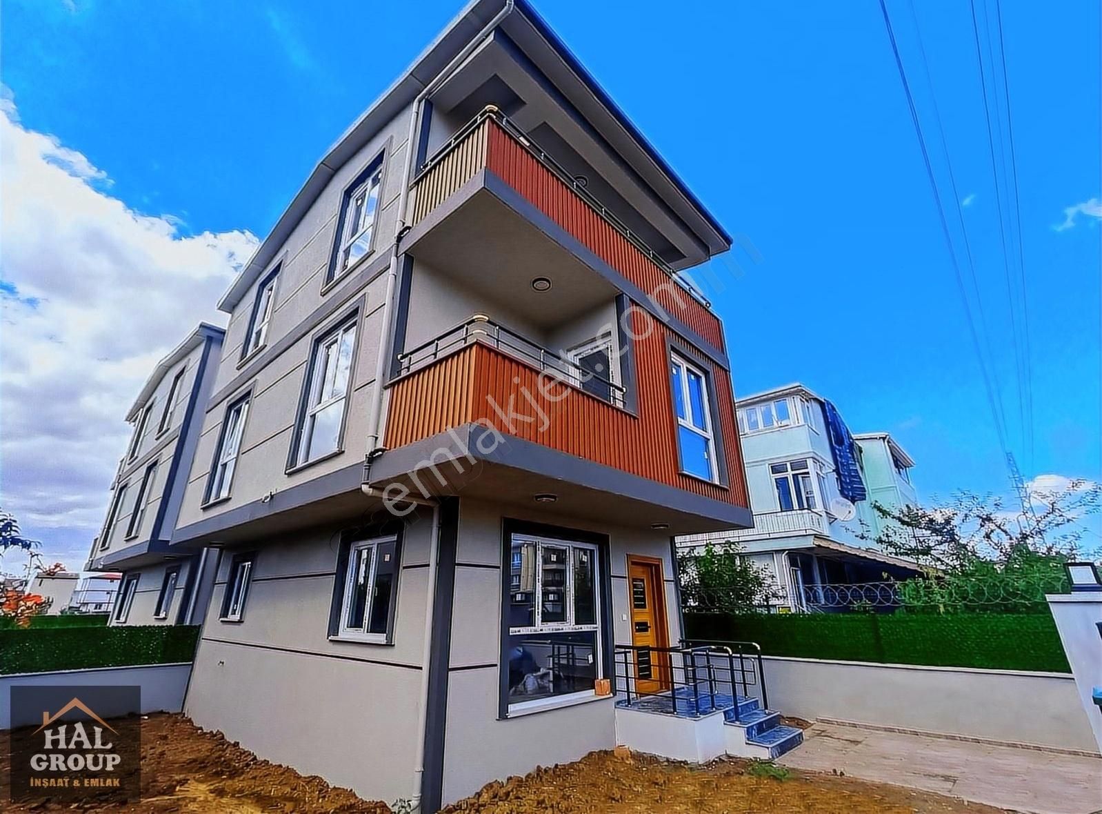 Marmaraereğlisi Yeniçiftlik Satılık Villa ╭╯HÂL GROUP╰╮MÜSTAKİL GENİŞ KULLANIM ALANINA SAHİP VİLLA