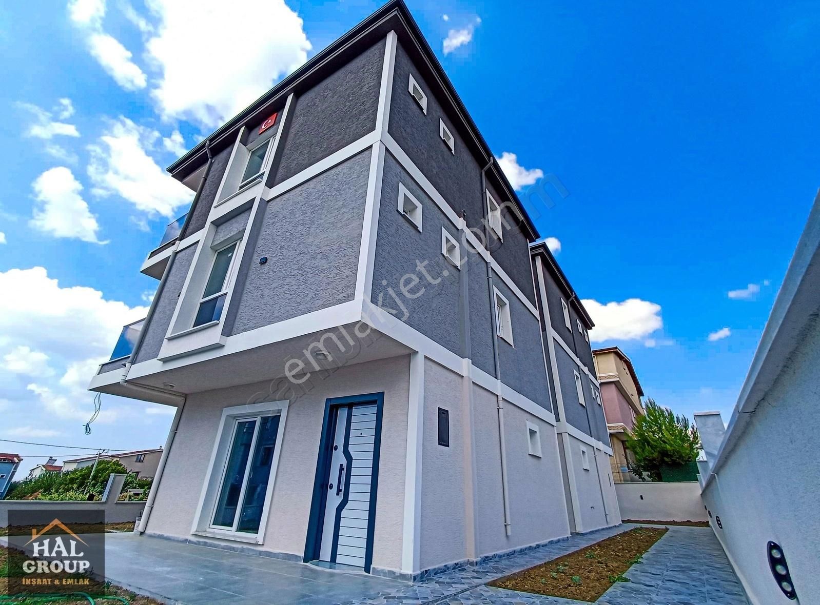 ╭╯hâl Group╰╮geniş Bahçeli Merkezi Konumda Oturuma Hazır Villa - Görsel 14