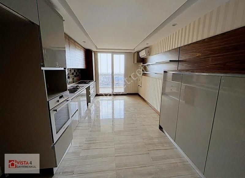 Beylikdüzü Adnan Kahveci Kiralık Daire BEYKENT 11.MAHALLE SİTESİ 6+2 DUBLEKS DENİZ MANZARALI SIFIR