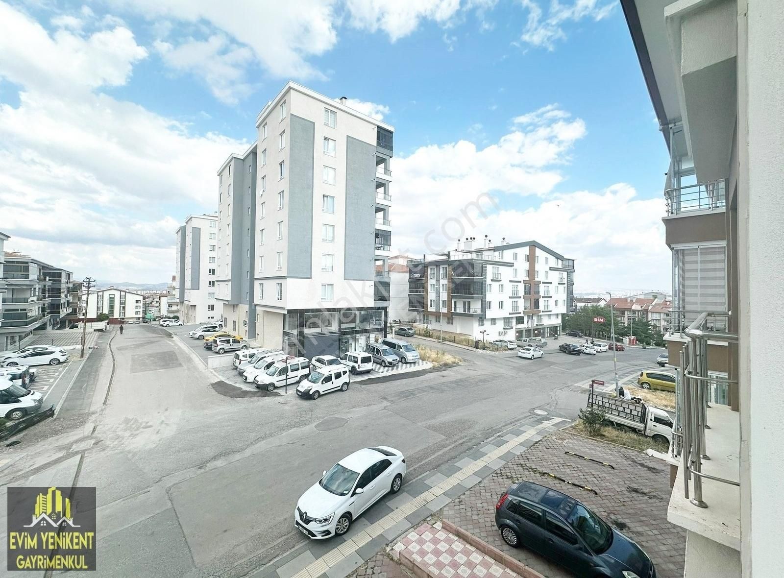 Keçiören Etlik Satılık Daire -MANZARA SEVENLERE ÖZEL- ASANSÖRLÜ 2. ARA KAT 7 YILLIK 135 m²