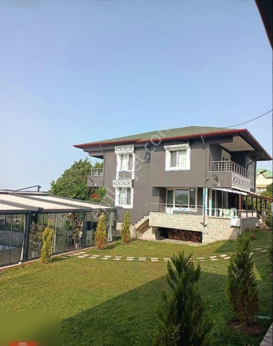 Başakşehir Şamlarda Tapulu Satılık Boş Deniz Ve Göl Manzaralı Fırsat 3 Adet Müstakil Villa - Görsel 8