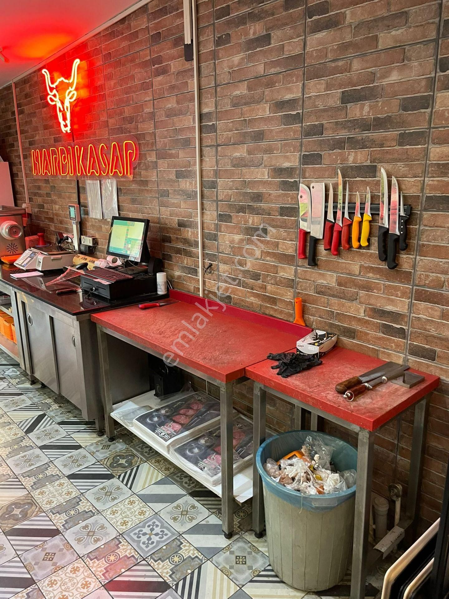 Torbalının En İşlek Bulvarında Hazır Müşterisi İle Devren Kiralık 90 M2 İşyeri - Görsel 11