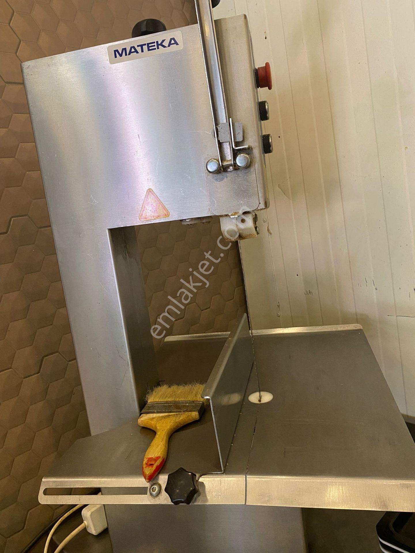 Torbalının En İşlek Bulvarında Hazır Müşterisi İle Devren Kiralık 90 M2 İşyeri - Görsel 8