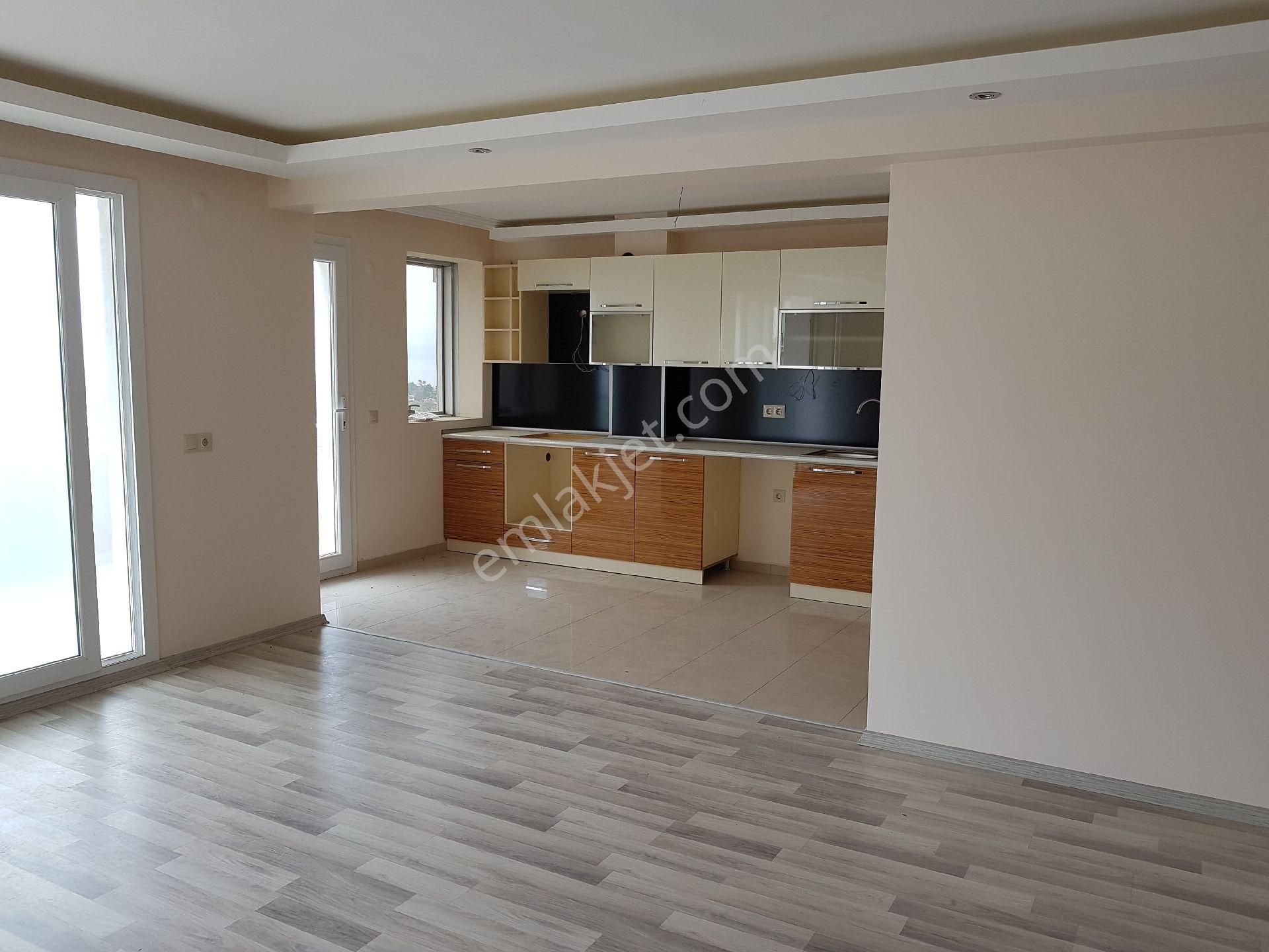 Kuşadası Kadınlar Denizi Satılık Daire KUŞADASI KADINLAR DENİZİNDE 5+2 255M² FUL DENİZ MANZARALI GENİS DOĞALGAZLI DUBLEKS DAİRE