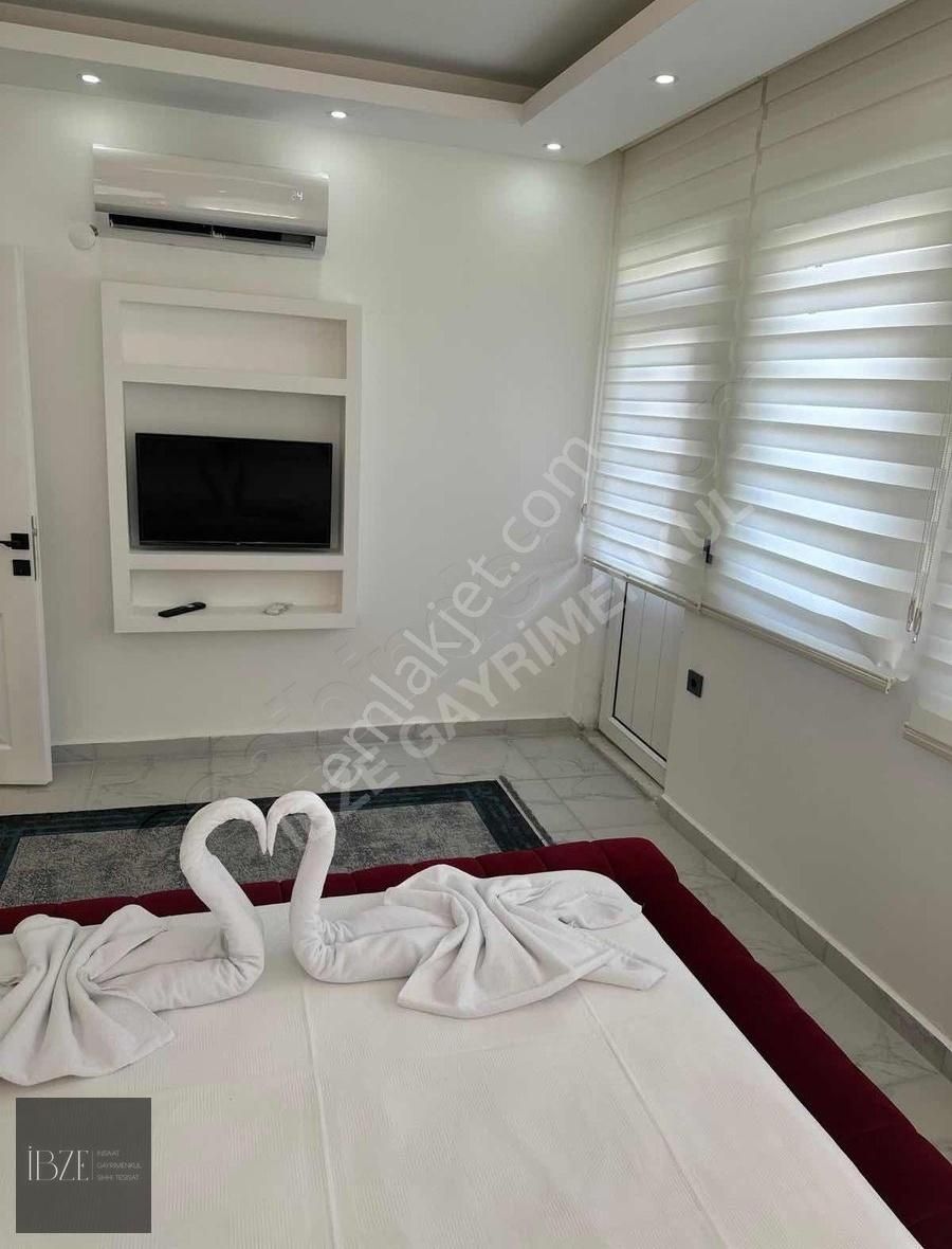 Fethiye Pazaryeri Kiralık Daire Merkezi konumda 1+1 Eşyalı lüks daire