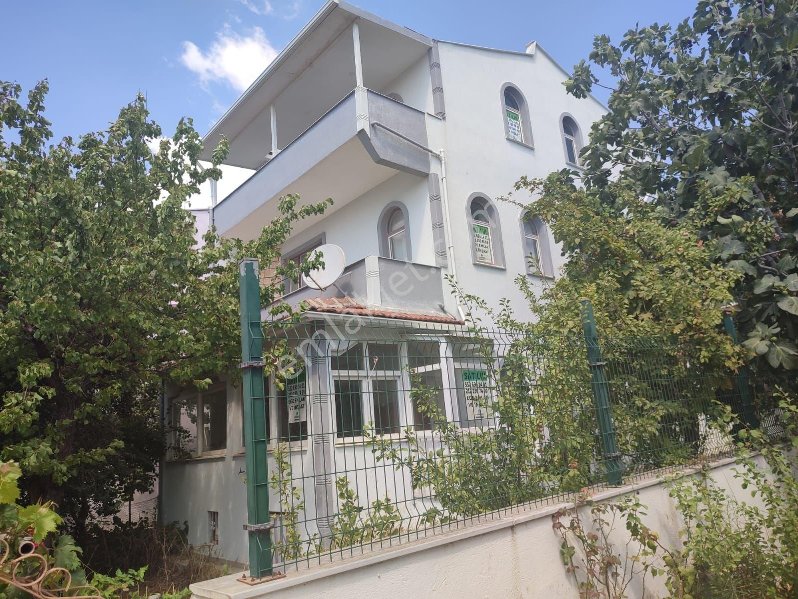 Marmaraereğlisi Dereağzı Satılık Daire EGE EMLAKTAN TEKİRDAĞ  MARMARAEĞERLİSİ SATILIK 7+2 VILLA 