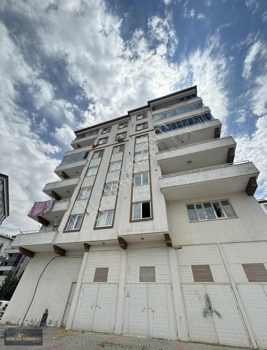 Şahinbey Şahintepe Satılık Daire R E N K den ŞAHİNTEPE de TELEFERİK PARK YAKINI 3+1 İSKANLI DAİRE