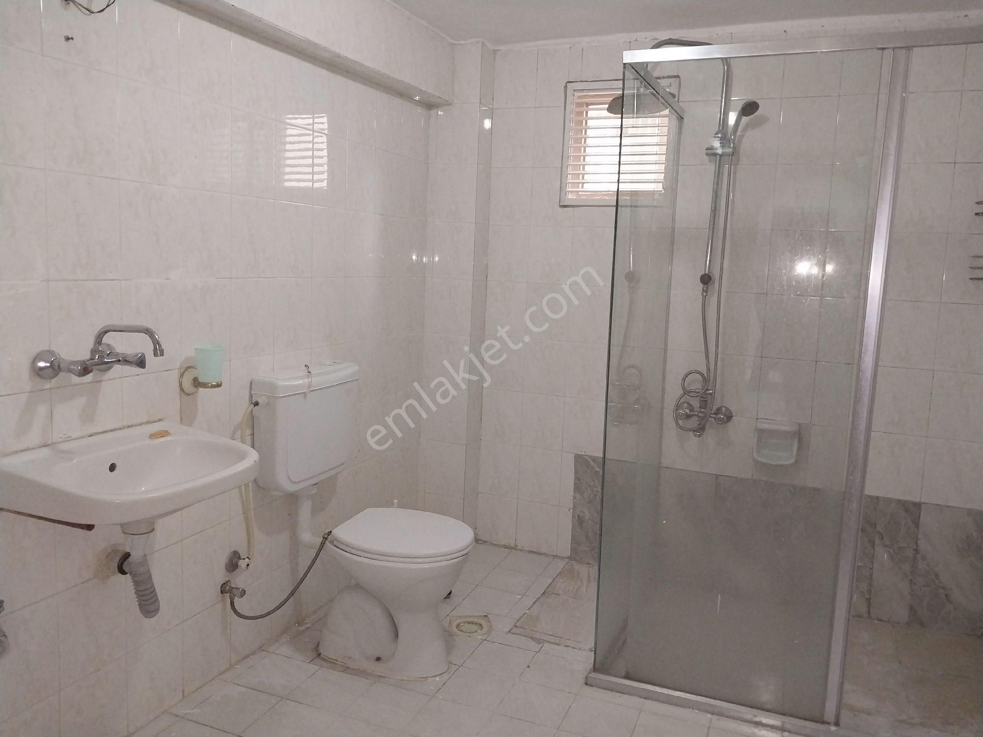 Keçiören Pınarbaşı Kiralık Daire Özge Emlaktan Pınarbaşı Mh.kiralık 3+1 Daıre