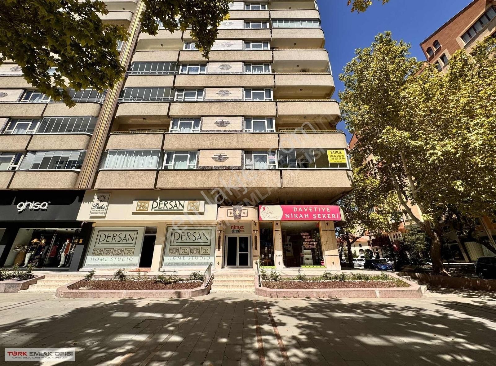 Selçuklu Feritpaşa Satılık Daire NALÇACIDA KERKÜK CADDESİNE CEPHELİ BAKIMLI 4+1 SATILIK DAİRE