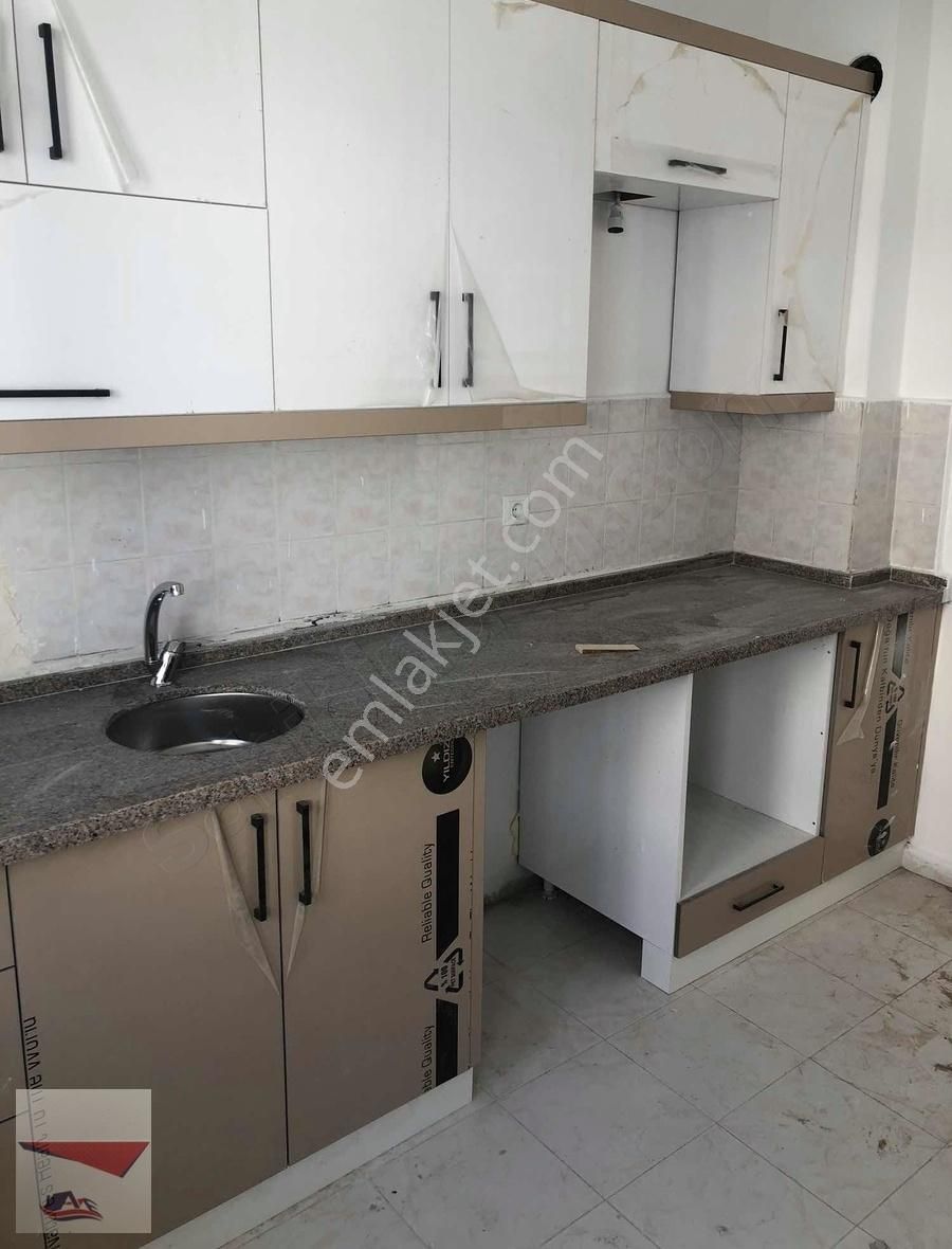 Anamur Sağlık Satılık Daire HÜKÜMET KONAĞI KARŞISINDA 3+1 BÜYÜK DAİRE