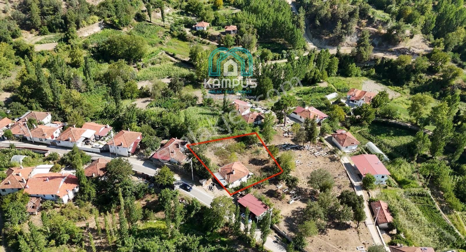 Menteşe Dokuzçam Satılık Tarla  Muğla Menteşe Dokuzçam'da İçinde Evi Olan Satılık Tarla