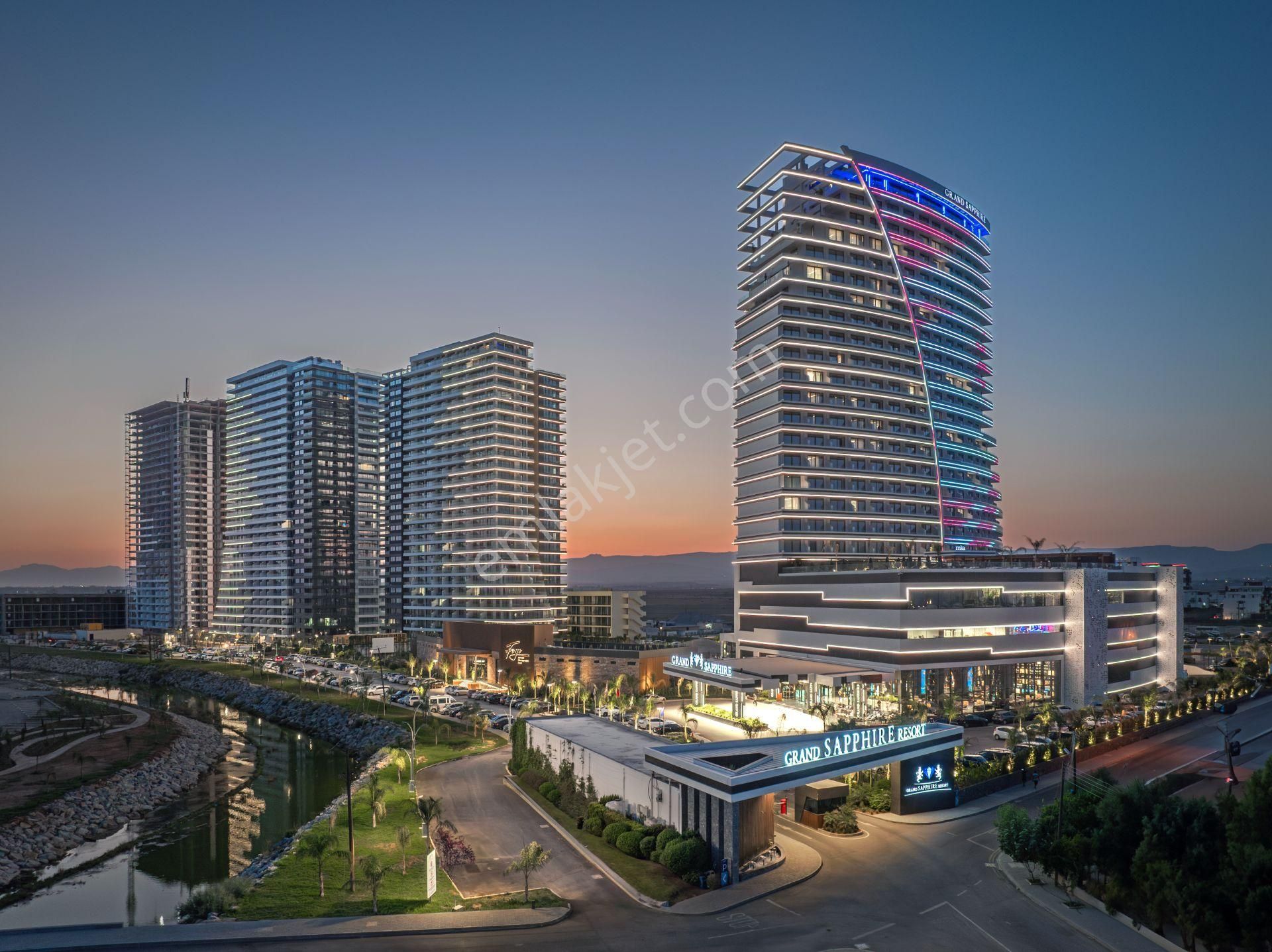 İskele Merkez Satılık Residence  skele Grand Sapphire Projesinde Deniz Manzaralı 2+1 Daire