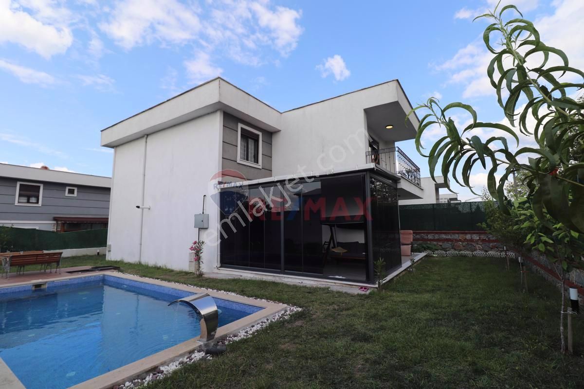 Kartepe Rahmiye Satılık Villa KARTEPE RAHMİYE'DE KORU PARK SİTESİ SATILIK 4+1 VİLLA