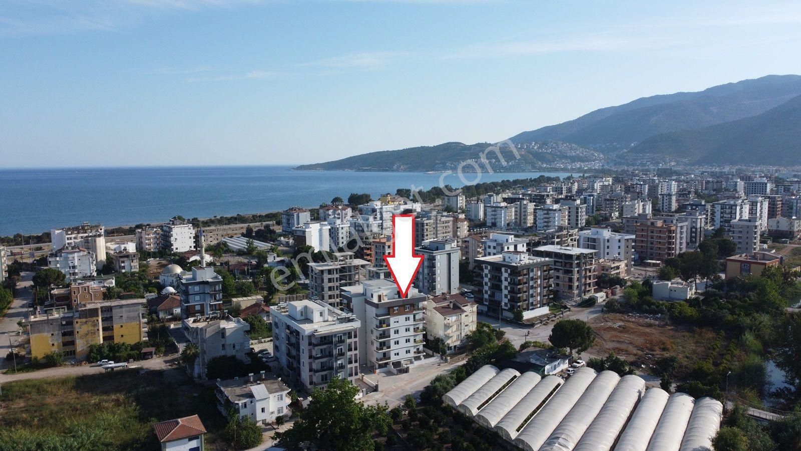 Finike Kum Kiralık Daire  Finike Kum Mahallesi Denize 300 Metre Kiralık Lüks 1+1 Daire