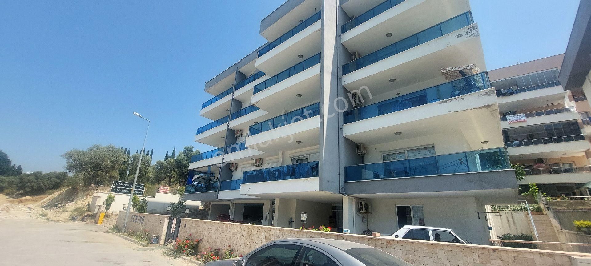 Kuşadası Değirmendere Kiralık Daire HAVUZLU SİTEDE 2+1  EŞYALI ARA KAT DAİRE