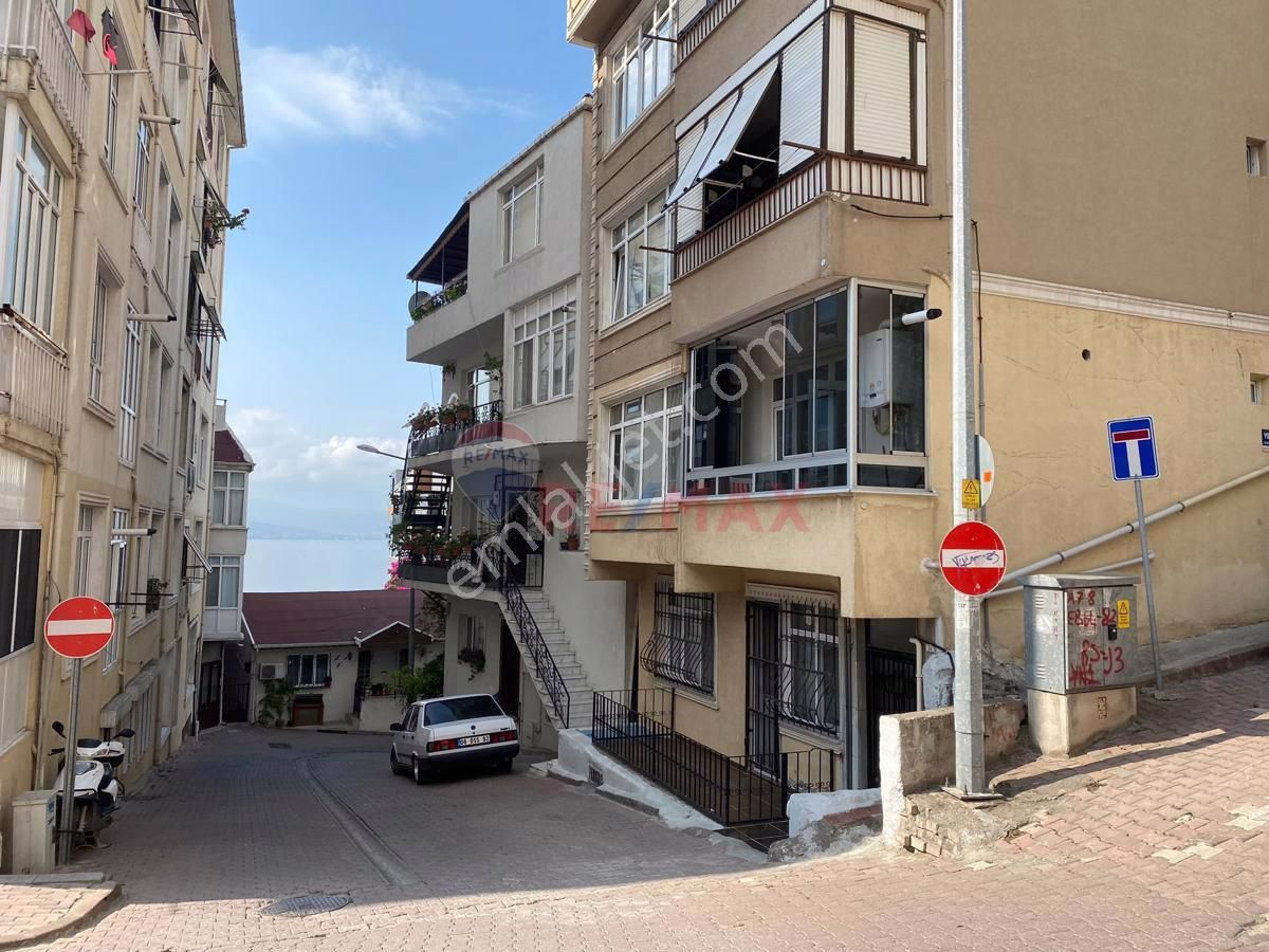 Darıca Cami Kiralık Daire DARICA CAMİ MAH. KİRALIK ARA KAT 2+1  DAİRE