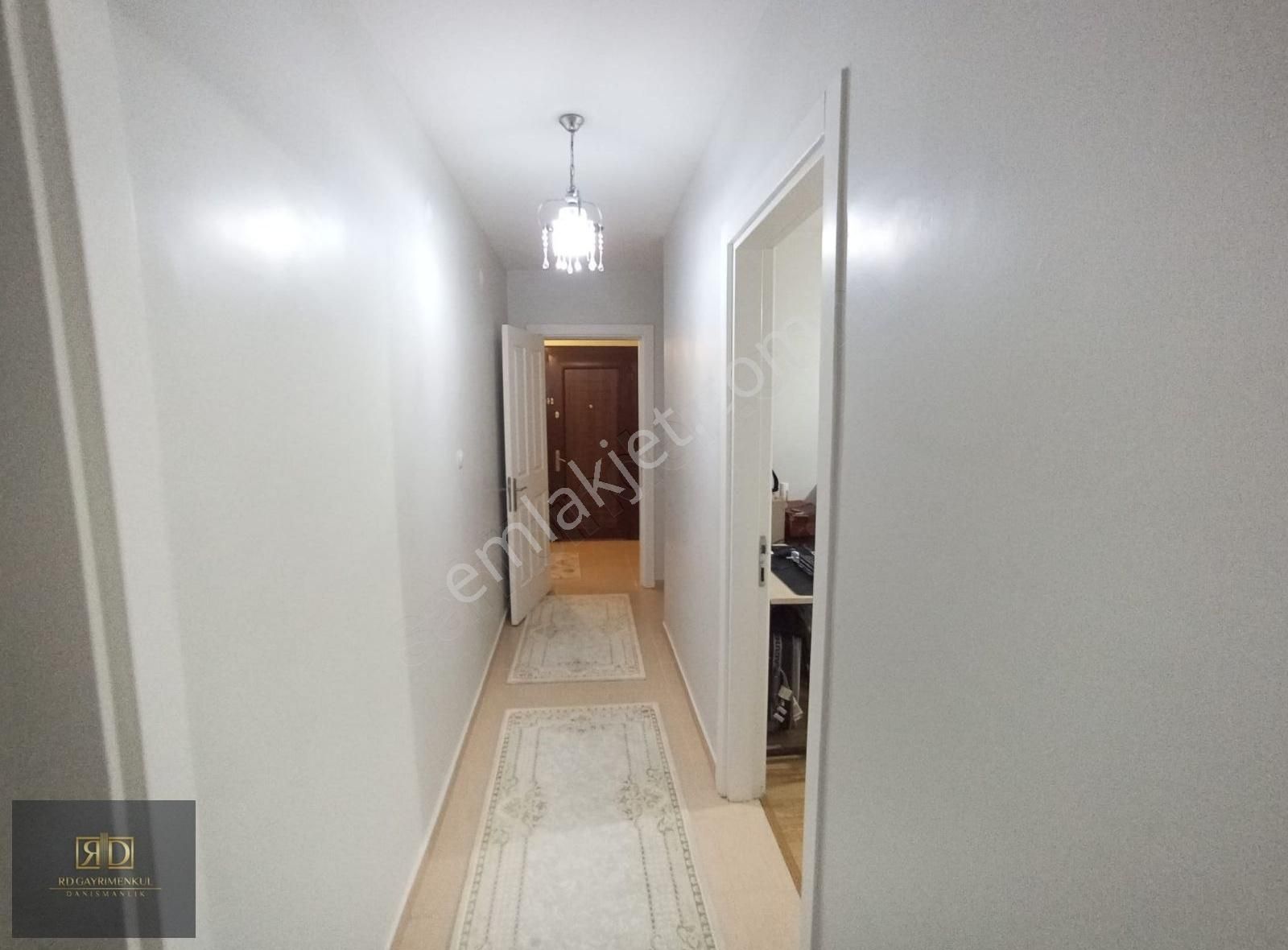 Kağıthane Merkez Satılık Daire FULL MANZARALI TOKİ KONUTLARI 3+1 117M2 ASANSÖRLÜ BALKONLU DAİRE