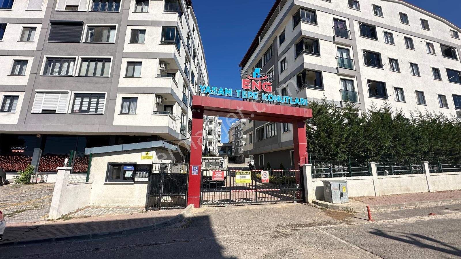 Çayırova Akse Satılık Daire  ÇAYIROVA ENG YAŞAM TEPE KONUTLARINDA 4+1 DUBLEX DAİRE