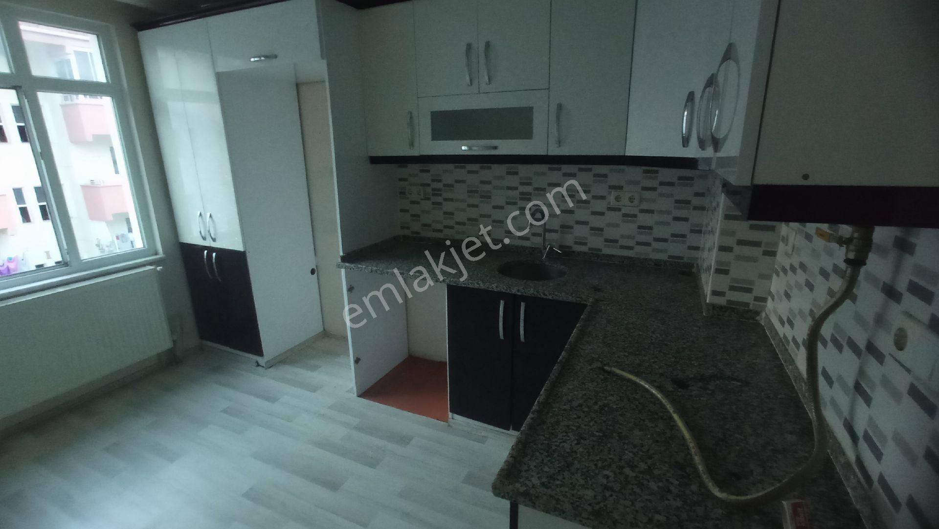 Erbaa Yavuz Sultan Selim Kiralık Daire TOKAT ERBAA YAVUZ SELİM MAH KİRALIK 3+1-120 M2 2.KAT DAİRE YENİ 