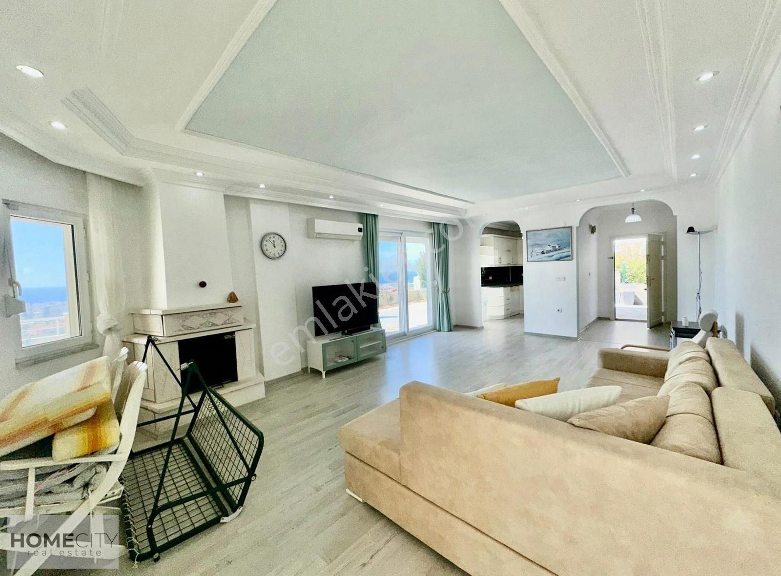 Alanya Mahmutlar 3+1 180m2 Villa Havuz,deniz Ve Kale Manzaralııı - Görsel 18