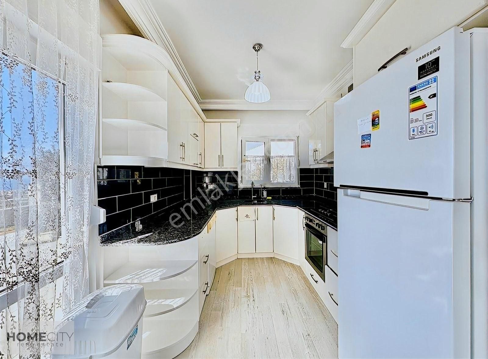 Alanya Mahmutlar 3+1 180m2 Villa Havuz,deniz Ve Kale Manzaralııı - Görsel 21