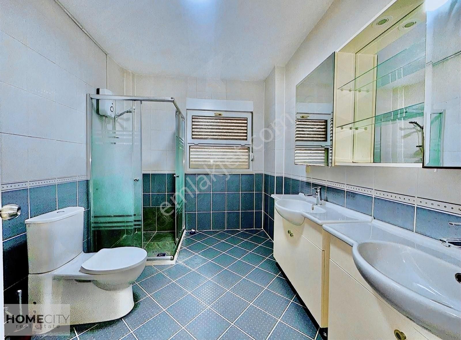 Alanya Mahmutlar 3+1 180m2 Villa Havuz,deniz Ve Kale Manzaralııı - Görsel 25