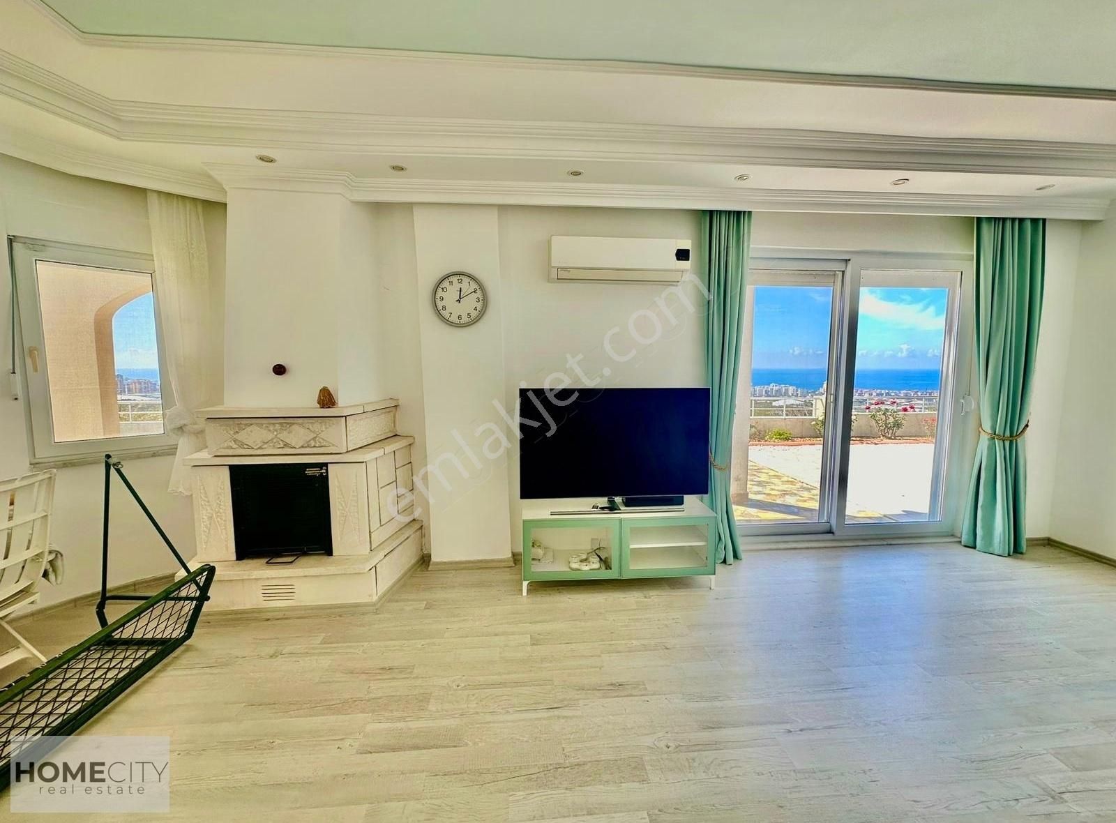 Alanya Mahmutlar 3+1 180m2 Villa Havuz,deniz Ve Kale Manzaralııı - Görsel 12