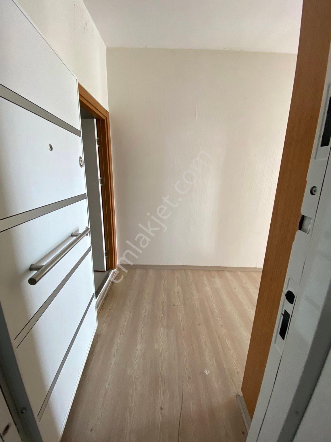 Kayapınar Fırat Kiralık Daire KİRALIK DAİRE STAD YOLU CİVARI 3+1