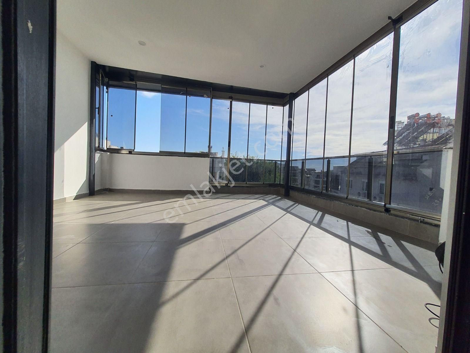 Merkezde Kaleiçi Yürüyüş Mesafesinde Katta Tek Luks Sıfır Dublex - Görsel 19