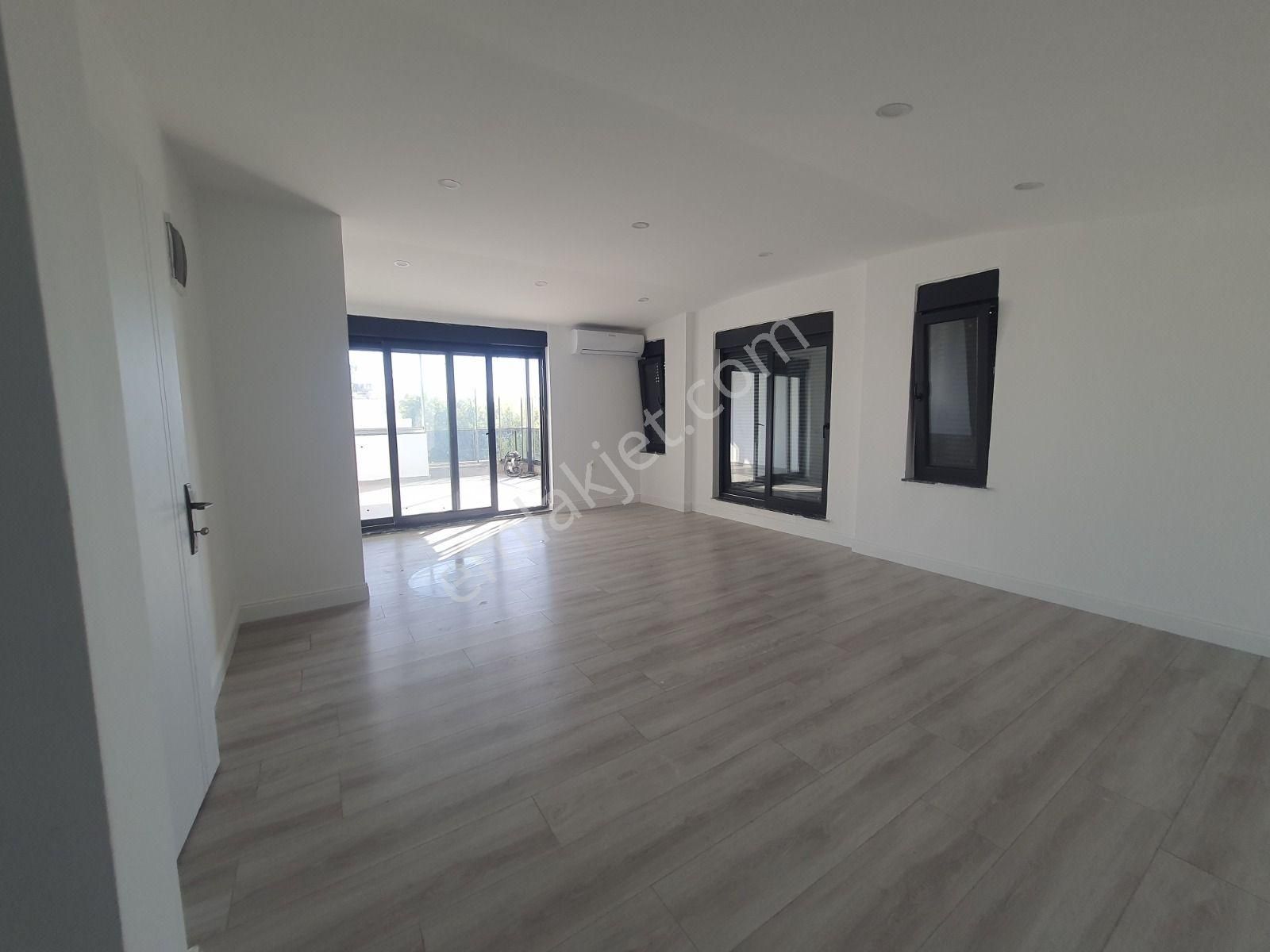 Merkezde Kaleiçi Yürüyüş Mesafesinde Katta Tek Luks Sıfır Dublex - Görsel 2