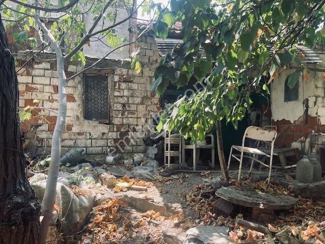 802- Beyler Köyünde Bahçesinde Kuyu Olan Köy Evi - Görsel 3