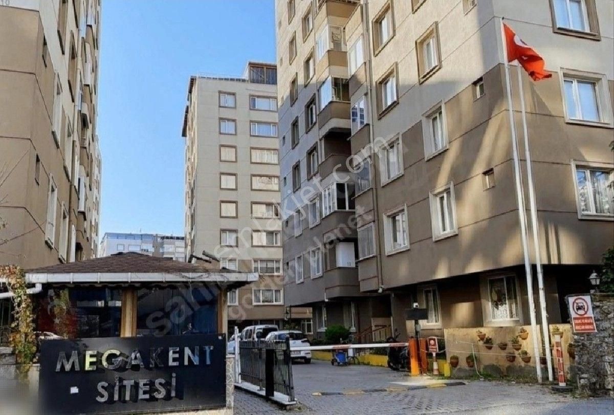 Çekmeköy Sultançiftliği Satılık Daire Mega Kent Sitesi Modern Yapılı Masrafsız 3+1 Satılık Daire